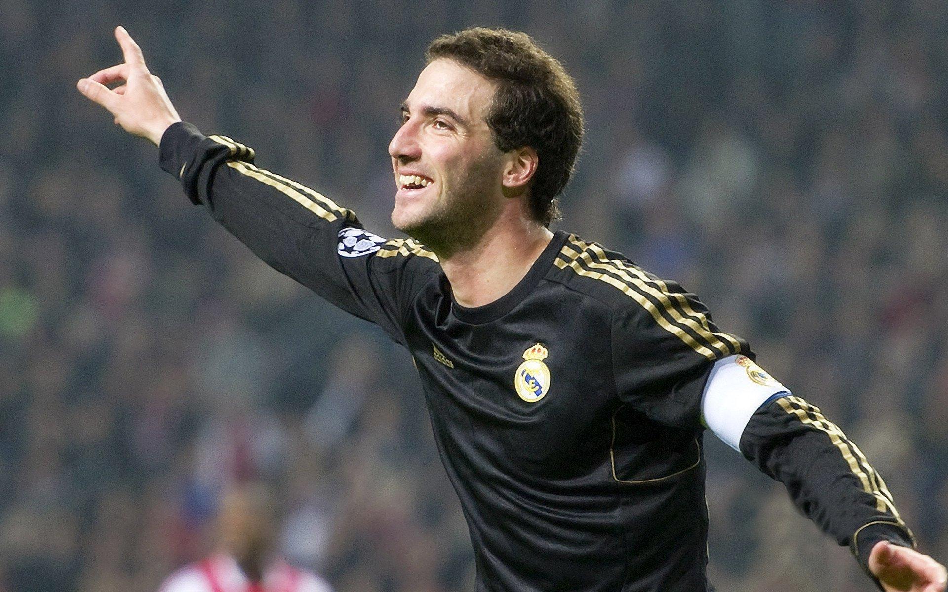 中国速度滑冰队备战冬奥会 新秀崛起老将坚守