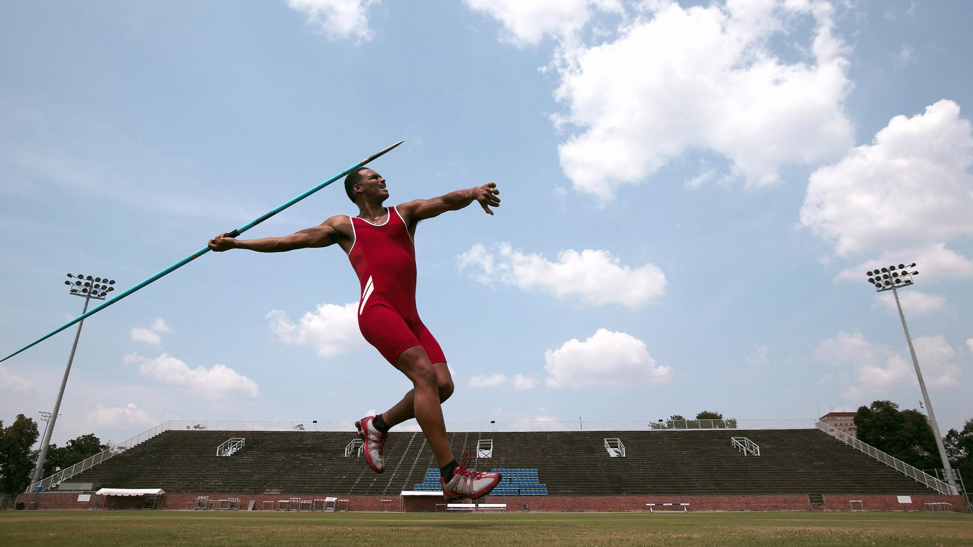 国家体育总局出台新政策，推动全民健身与竞技体育协同发展：1x
